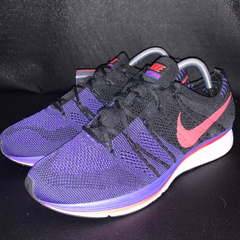 Nike Flyknit Trainer Red/Purple